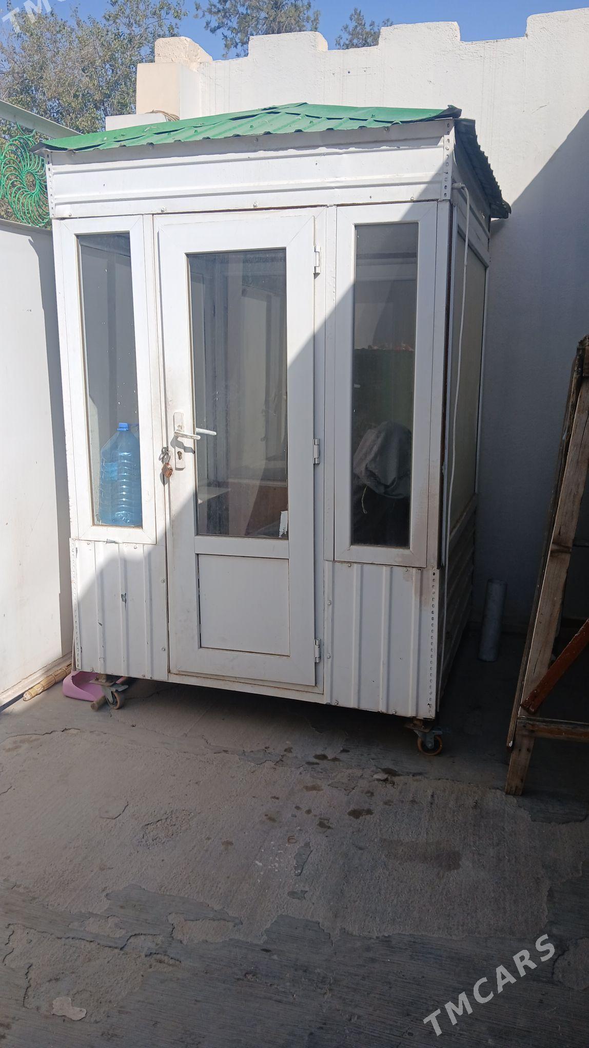 PLASTIK.  BUTKA - Aşgabat - img 1