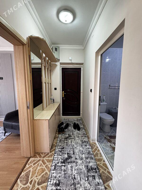 11 МКР 3 КОМНАТЫ С РЕМОНТОМ - Ашхабад - img 1