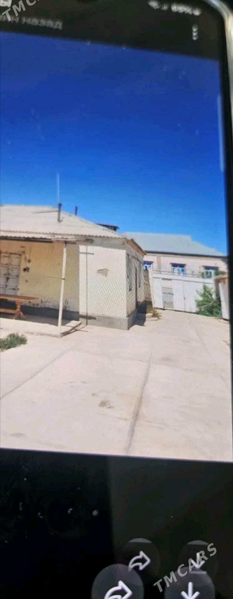 satlyk jay garadamak - Гарадамак - img 2