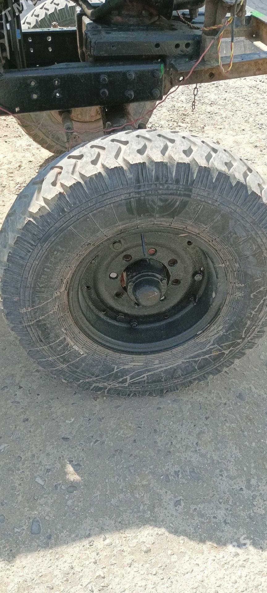 MTZ T-28 2002 - 39 000 TMT - Çärjew - img 5