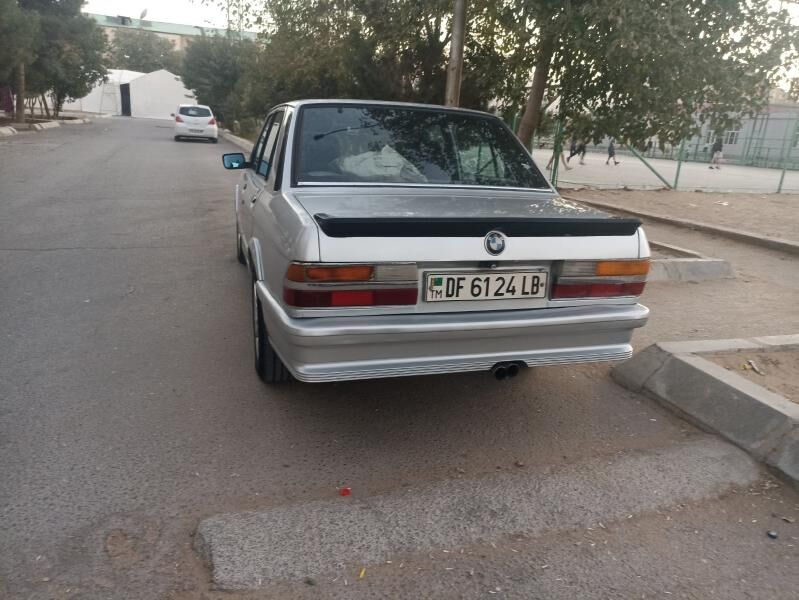 BMW 525 1987 - 22 000 TMT - Büzmeýin GRES - img 2