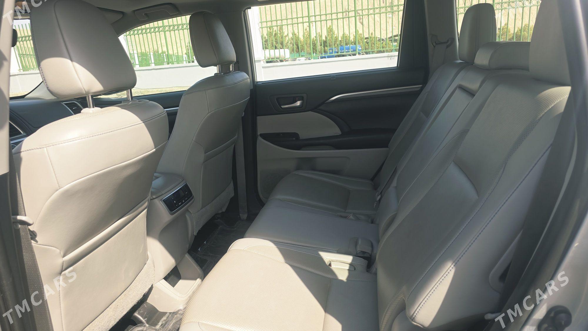 Toyota Highlander 2018 - 500 000 TMT - Туркменбаши - img 5