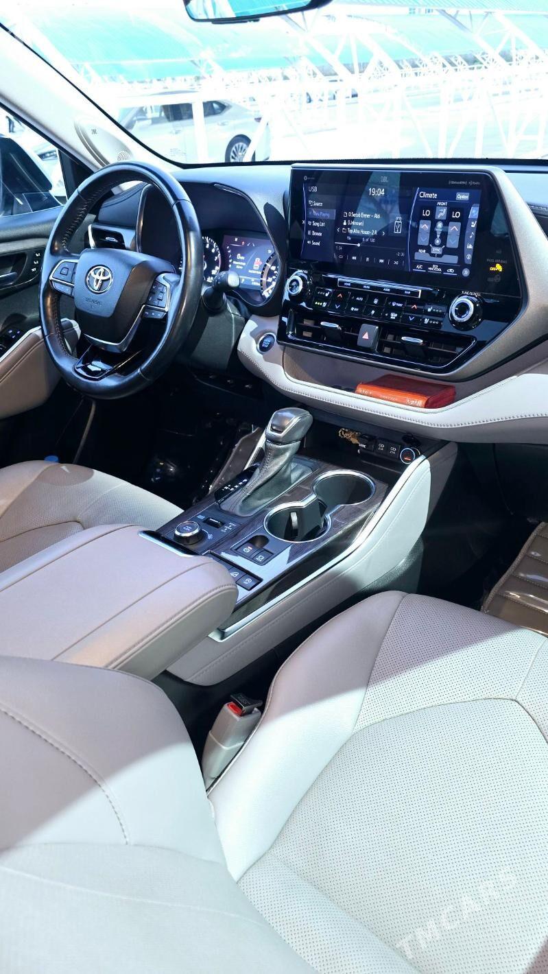 Toyota Highlander 2021 - 580 000 TMT - Ашхабад - img 8