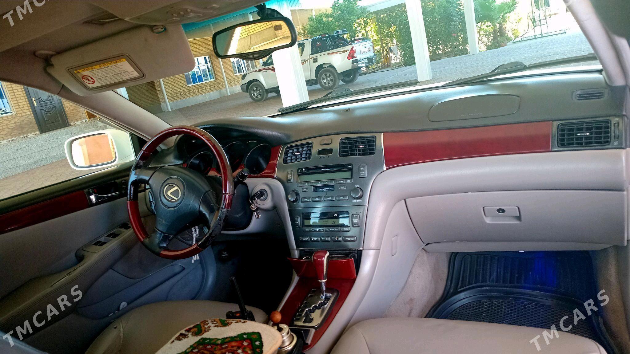 Lexus ES 300 2003 - 182 000 TMT - Mary - img 5