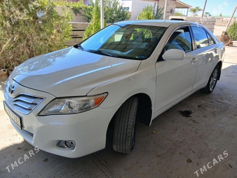Toyota Camry 2010 - 174 000 TMT - Кёнеургенч - img 4