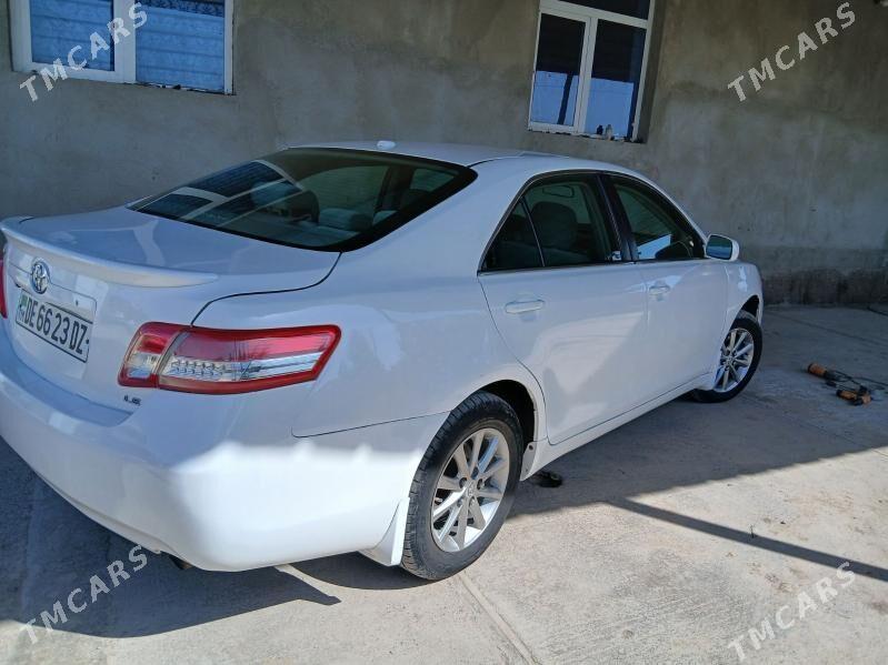 Toyota Camry 2010 - 174 000 TMT - Кёнеургенч - img 8