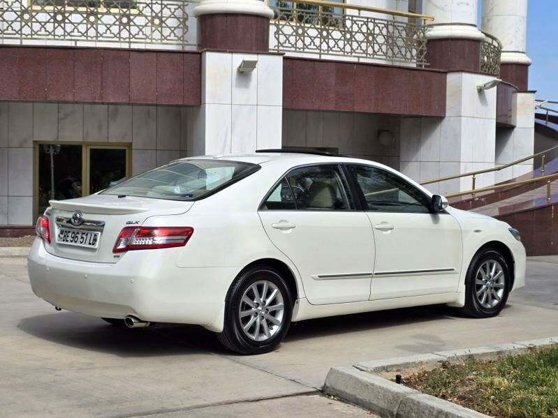 Toyota Camry 2010 - 220 000 TMT - Туркменабат - img 1