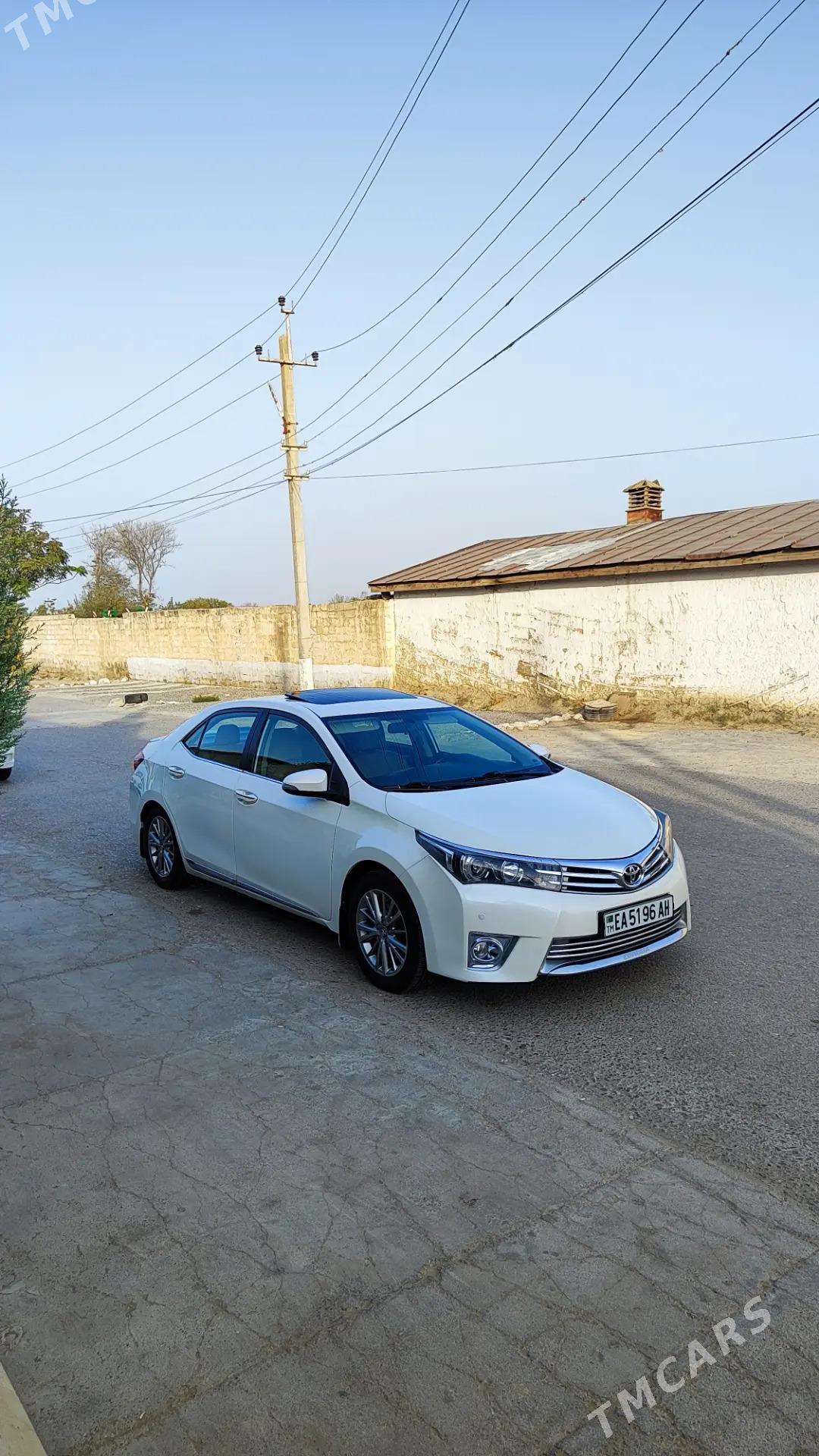 Toyota Corolla 2013 - 247 000 TMT - Бахарден - img 1