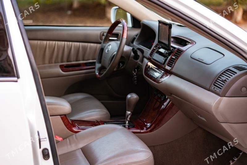 Toyota Camry 2005 - 250 000 TMT - Мары - img 7