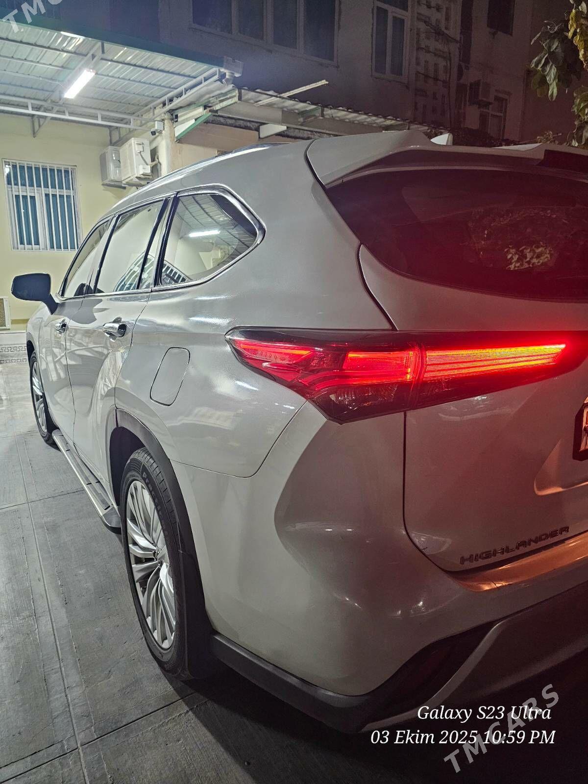 Toyota Highlander 2020 - 420 000 TMT - Ашхабад - img 3