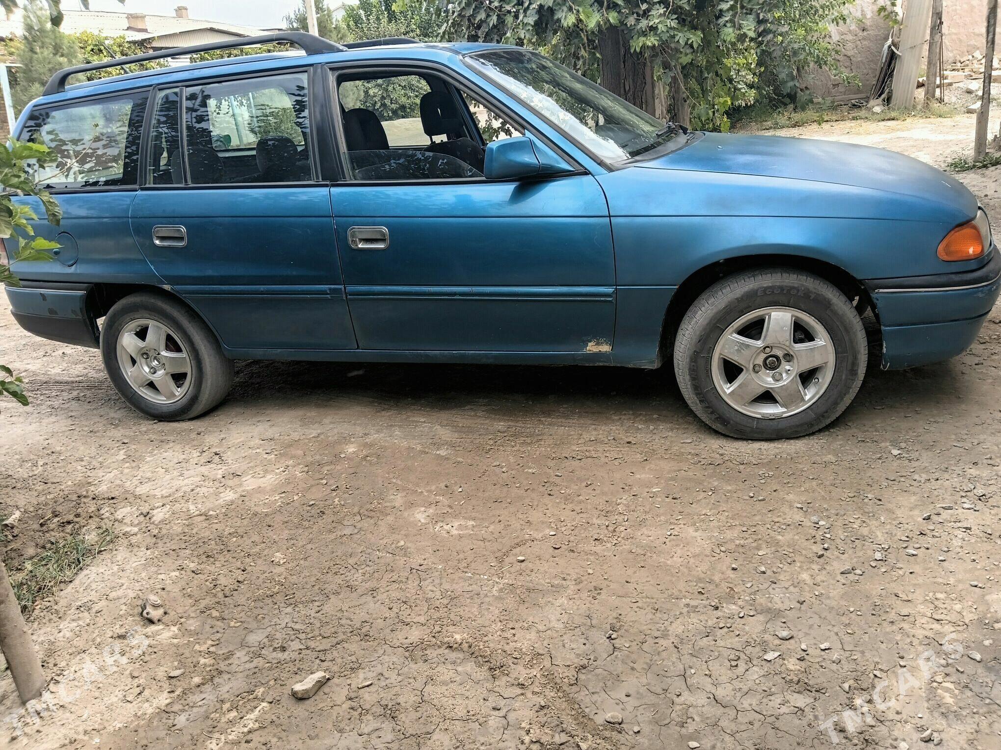 Opel Astra 1993 - 26 000 TMT - Дянев - img 3
