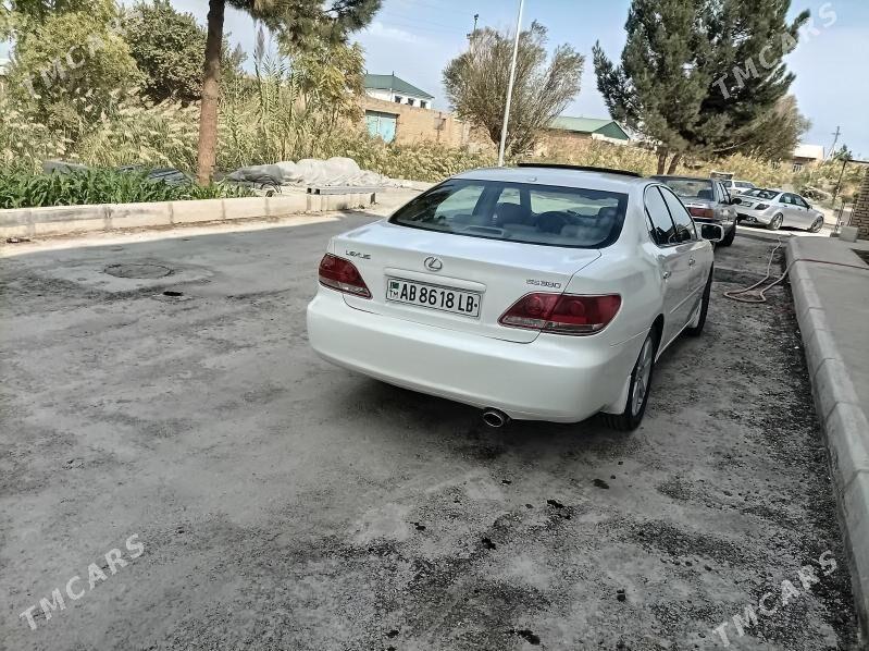 Lexus ES 330 2004 - 180 000 TMT - Türkmenabat - img 3