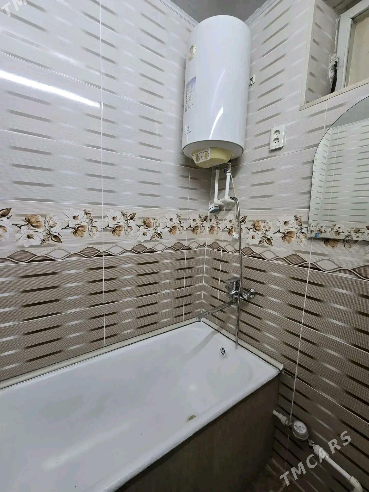 ПРОДАЕТСЯ - 4 мкр - img 6