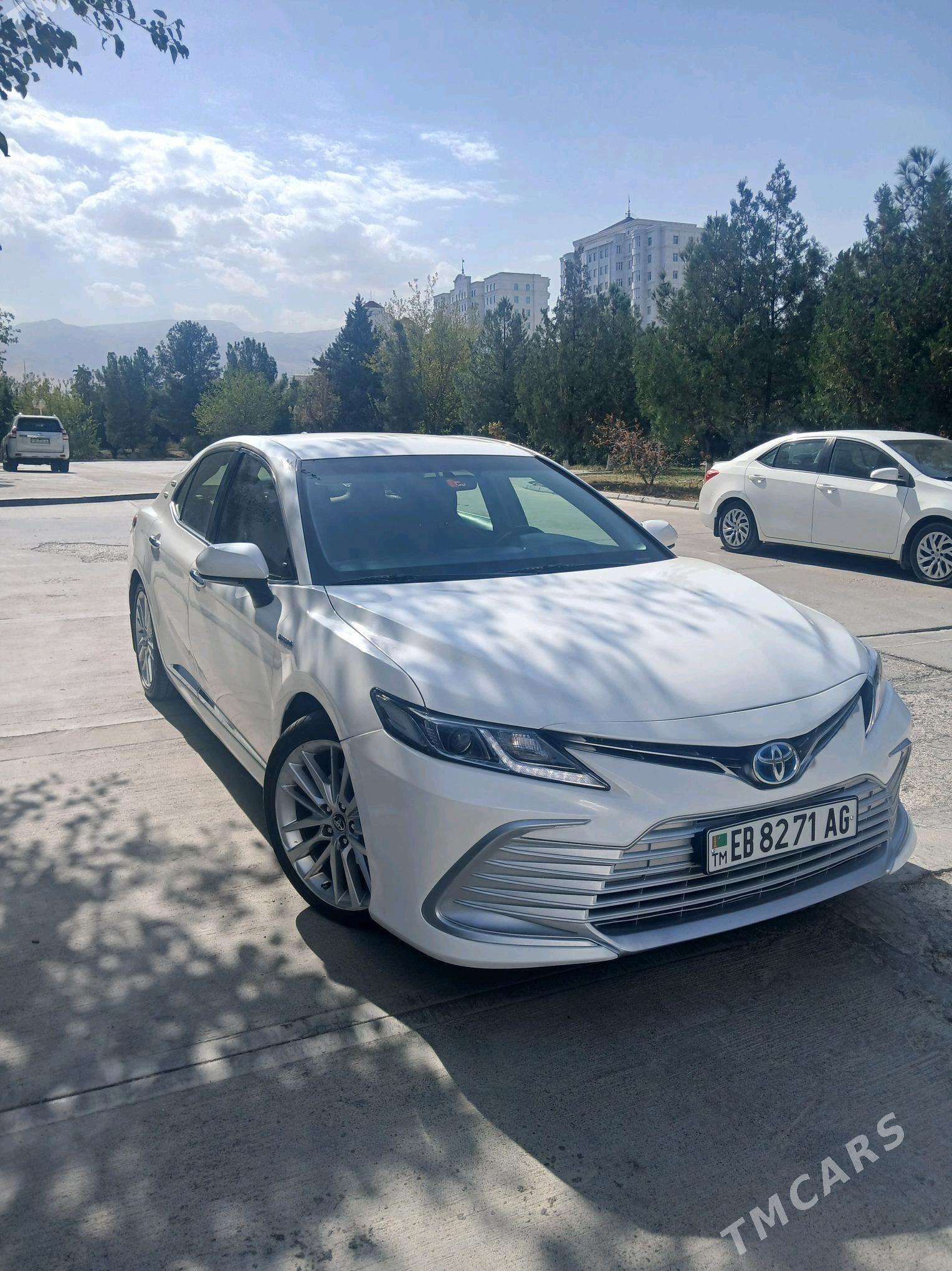 Toyota Camry 2021 - 253 000 TMT - Ашхабад - img 3