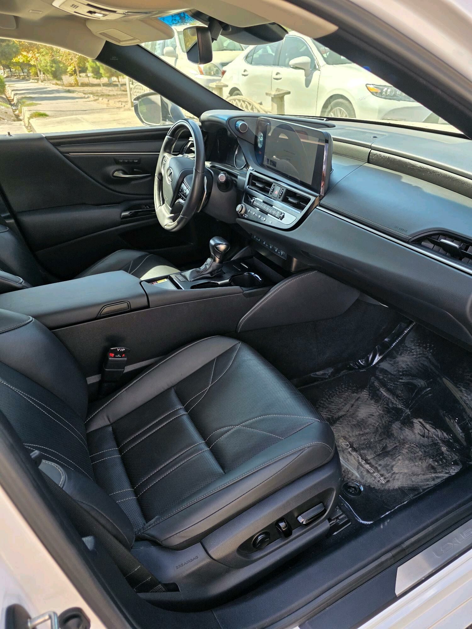 Lexus ES 350 2023 - 600 000 TMT - Mary - img 2