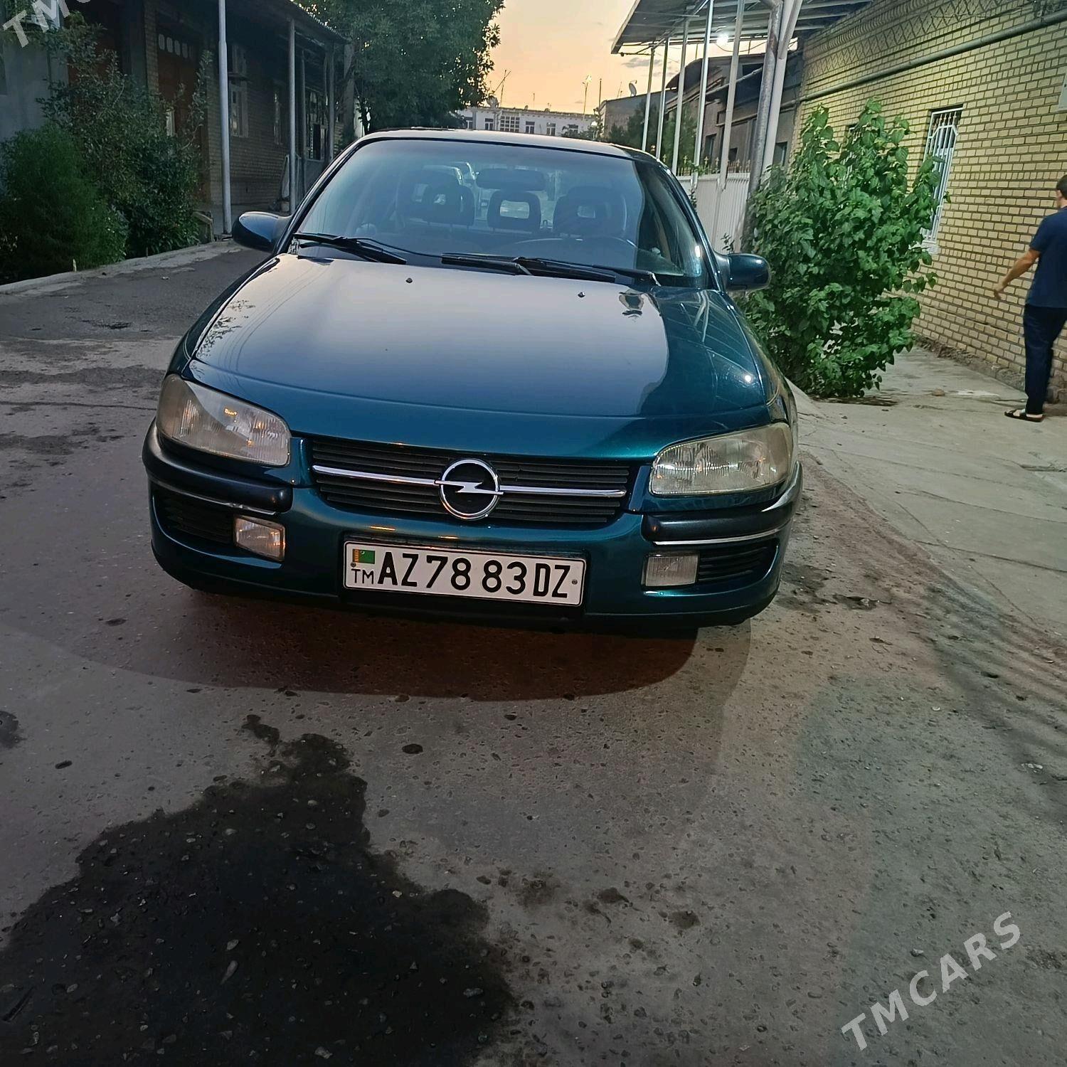Opel Omega 1994 - 50 000 TMT - Дашогуз - img 4