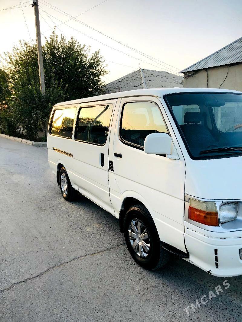 Toyota Hiace 2003 - 130 000 TMT - Гёкдепе - img 3