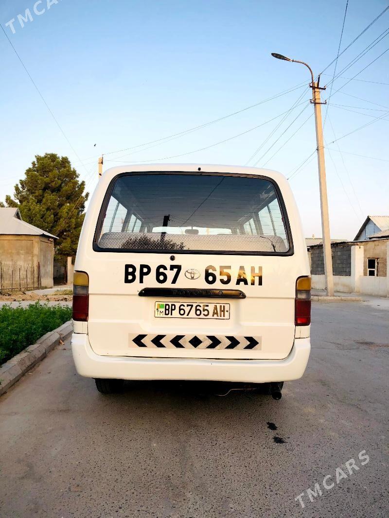 Toyota Hiace 2003 - 130 000 TMT - Гёкдепе - img 5