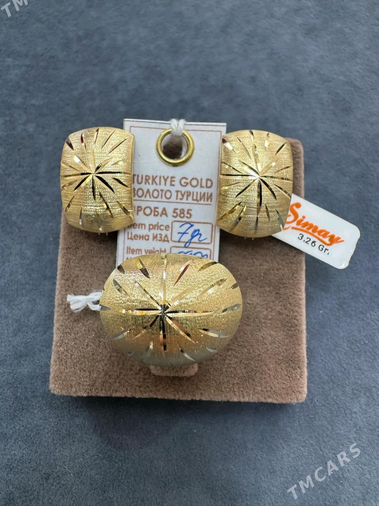 gyzyl komplekt - Aşgabat - img 1