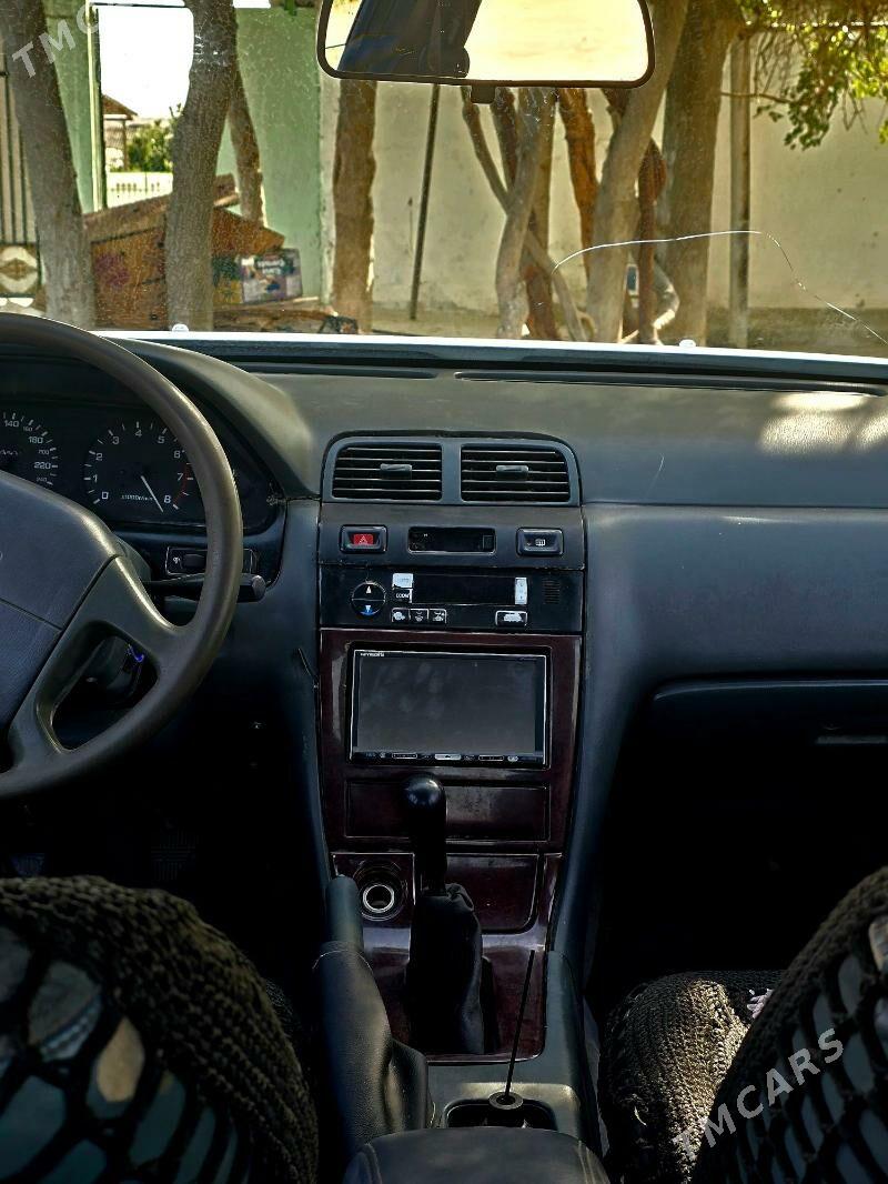 Nissan Maxima 1997 - 50 000 TMT - Magtymguly - img 3