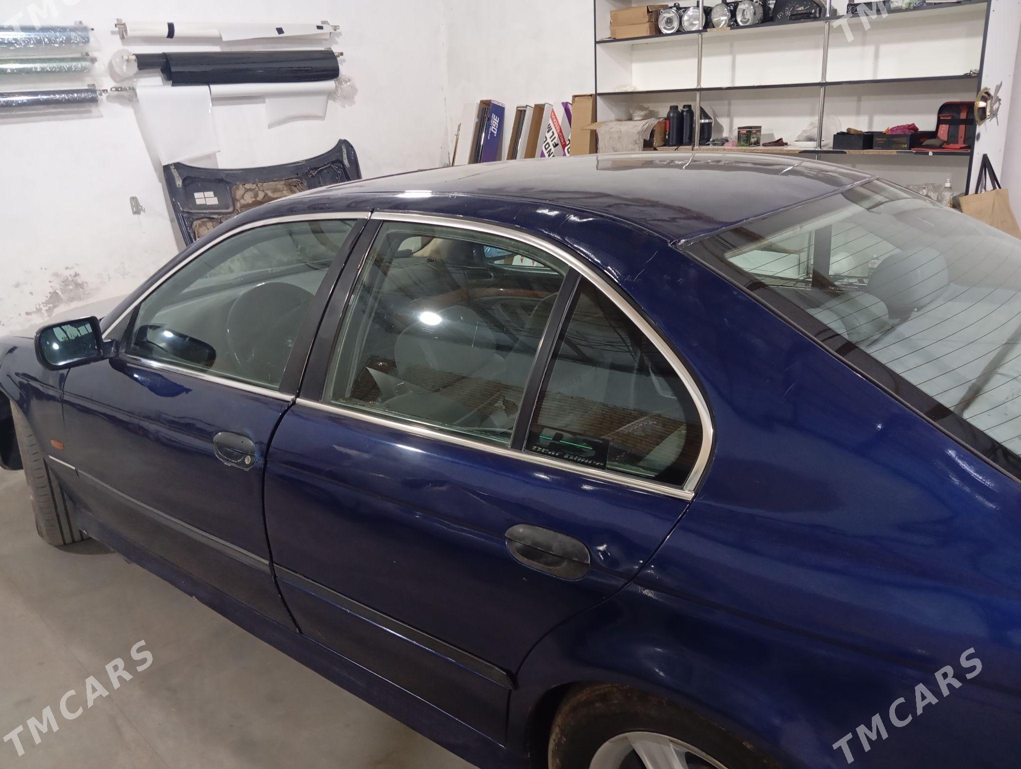 BMW E39 1997 - 70 000 TMT - Туркменабат - img 3