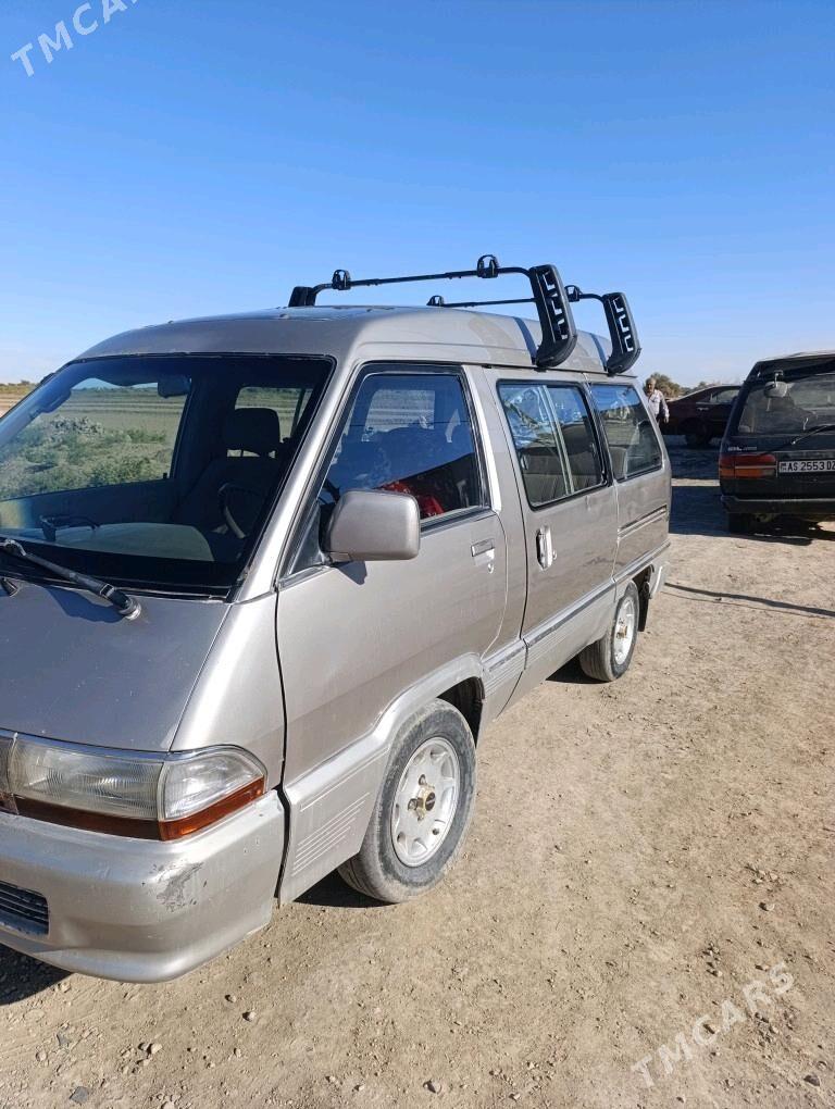 Toyota Town Ace 1990 - 26 000 TMT - Gurbansoltan Eje - img 7