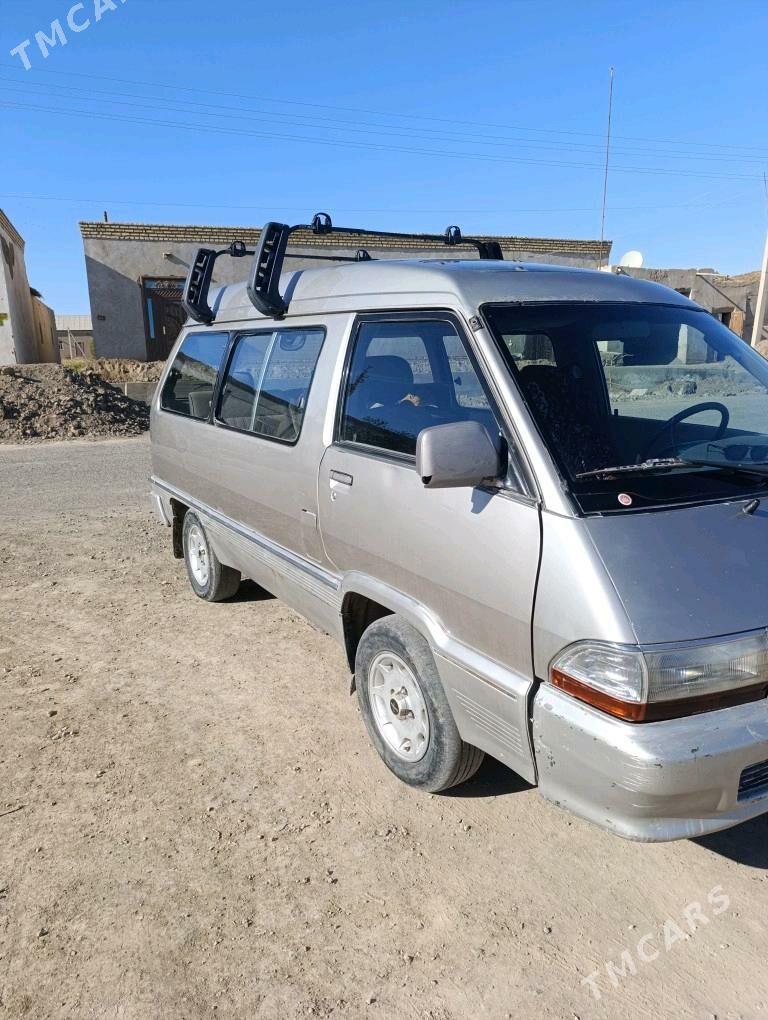 Toyota Town Ace 1990 - 26 000 TMT - Gurbansoltan Eje - img 6