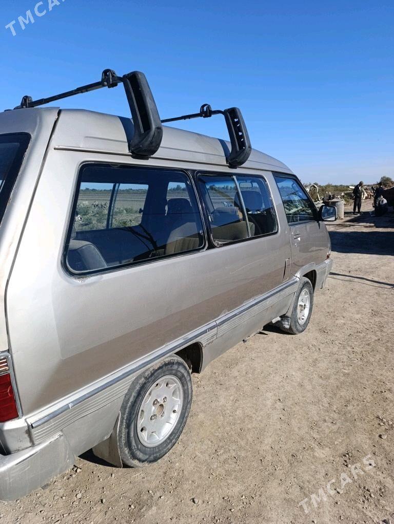 Toyota Town Ace 1990 - 26 000 TMT - Gurbansoltan Eje - img 8