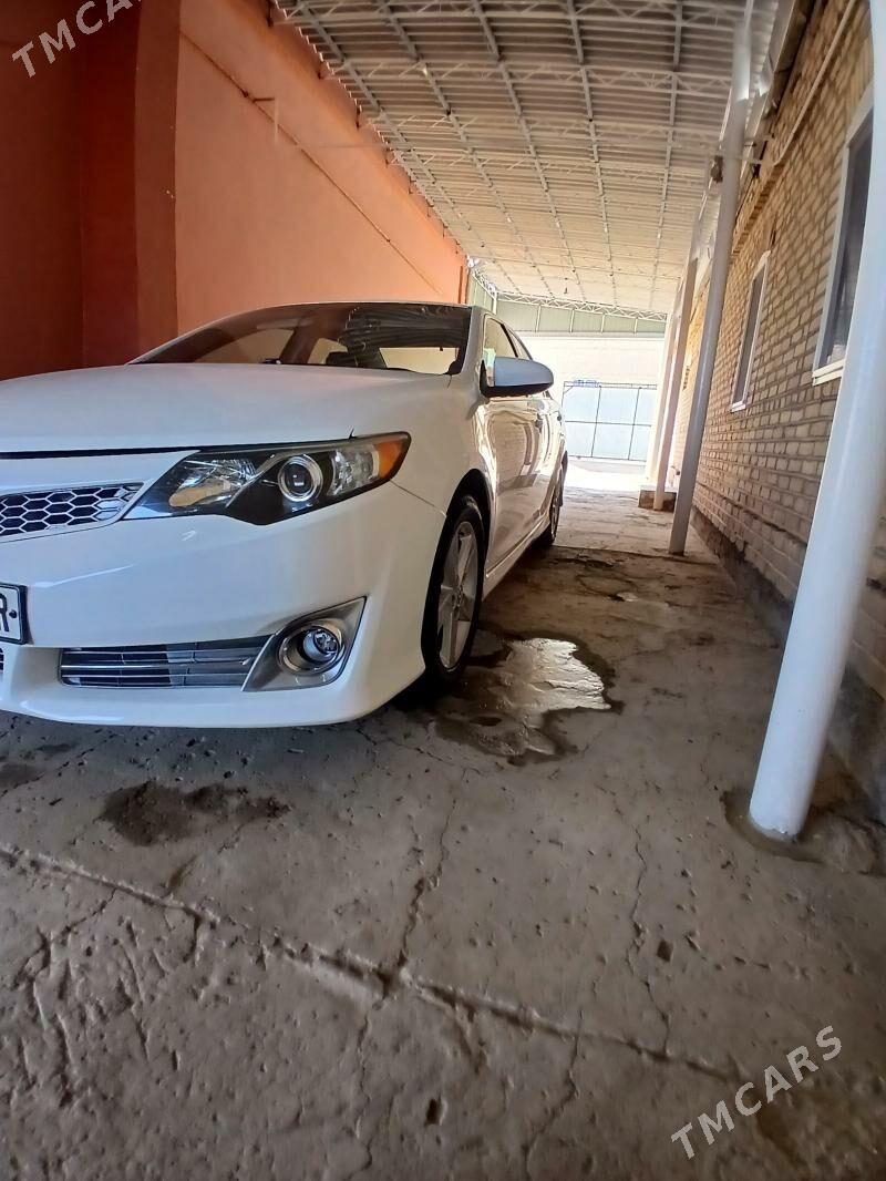 Toyota Camry 2013 - 245 000 TMT - Мары - img 6