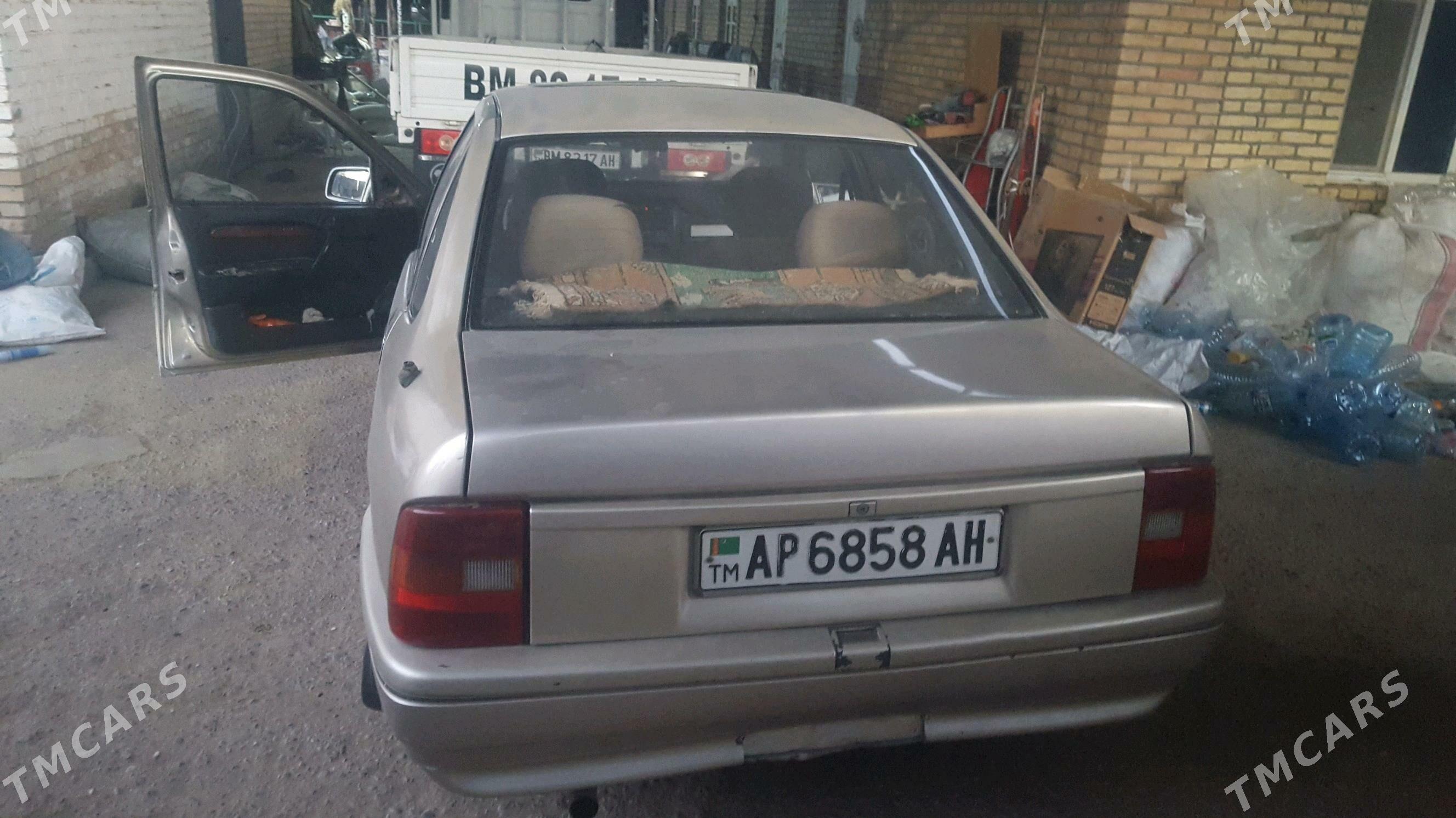 Opel Vectra 1990 - 35 000 TMT - Änew - img 3