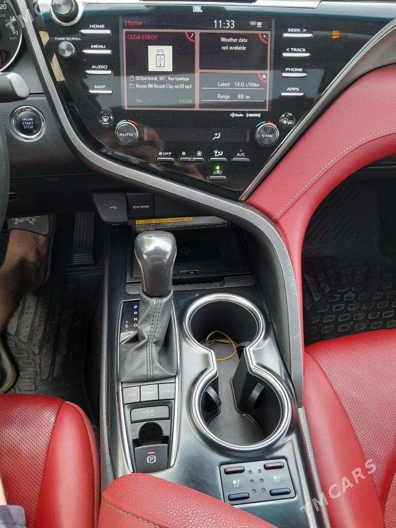 Toyota Camry 2019 - 320 000 TMT - 9 мкр - img 6