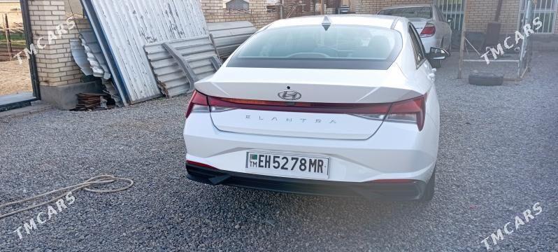 Hyundai Elantra 2021 - 235 000 TMT - Мары - img 4