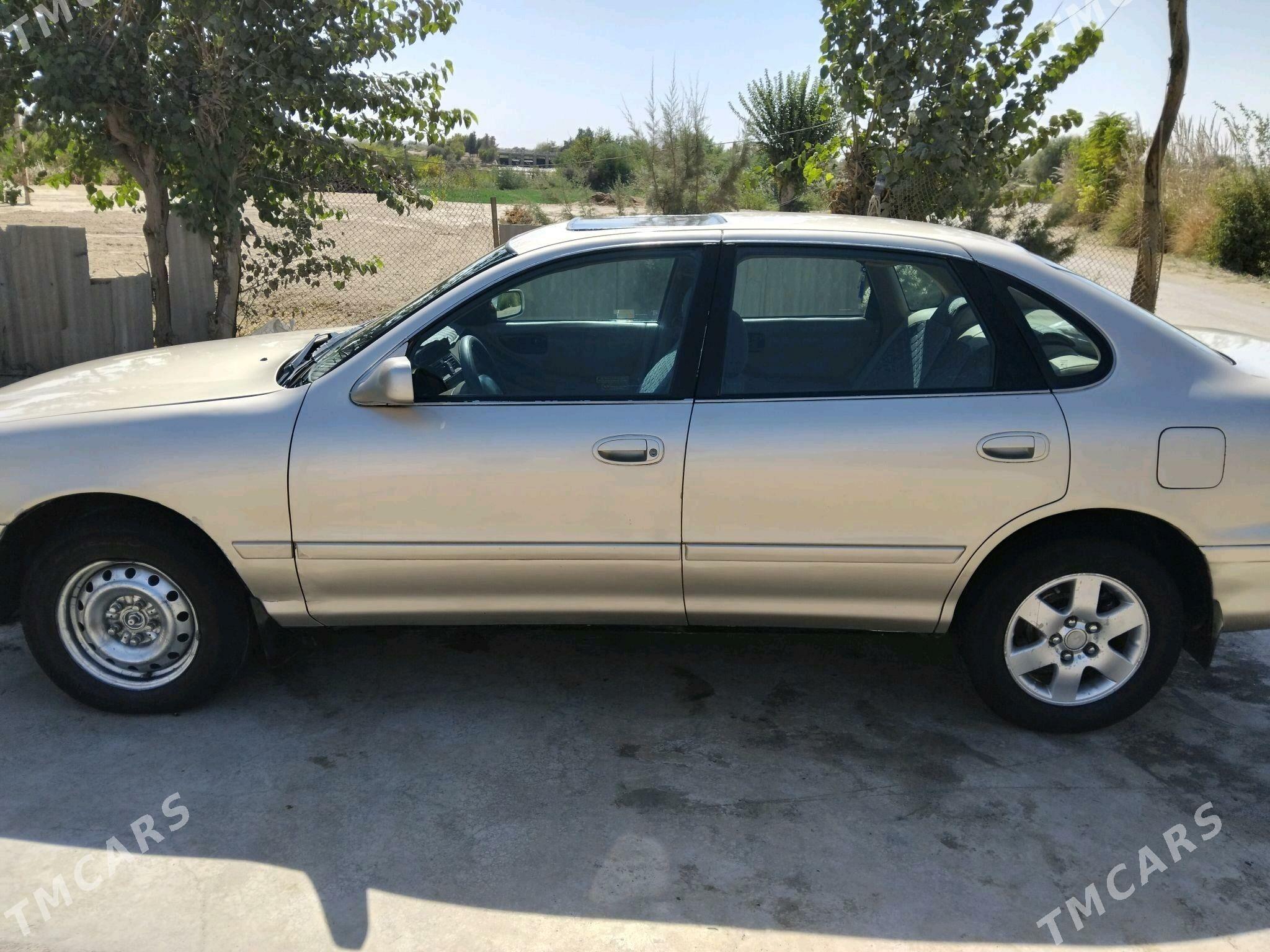 Toyota Avalon 1997 - 120 000 TMT - Ёлётен - img 5