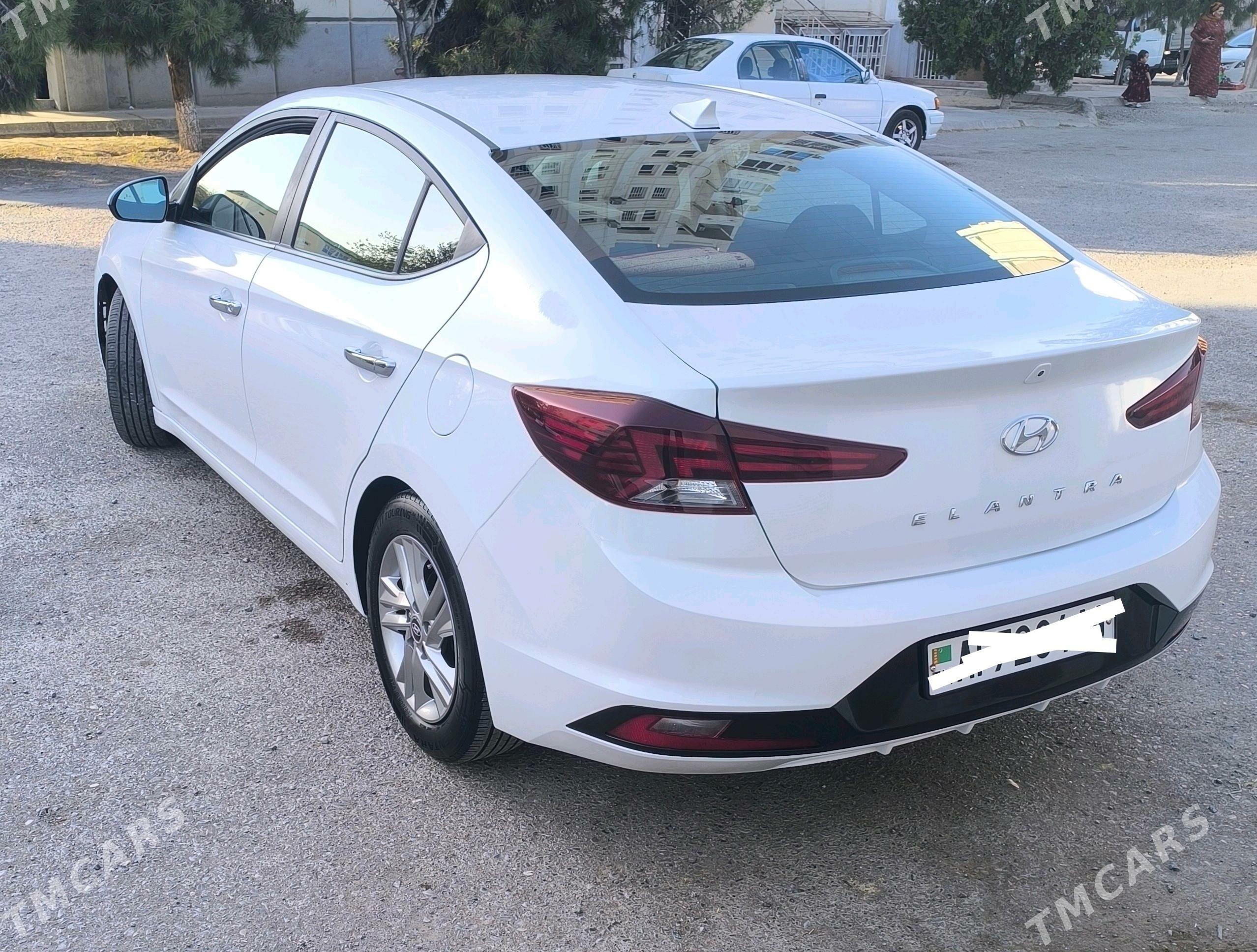 Hyundai Elantra 2020 - 205 000 TMT - Aşgabat - img 6