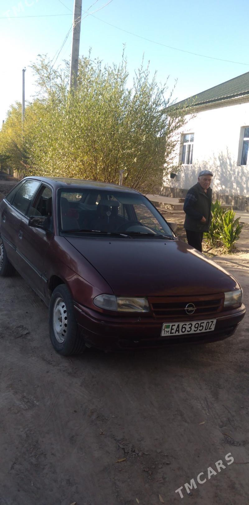 Opel Astra 1995 - 30 000 TMT - Кёнеургенч - img 4