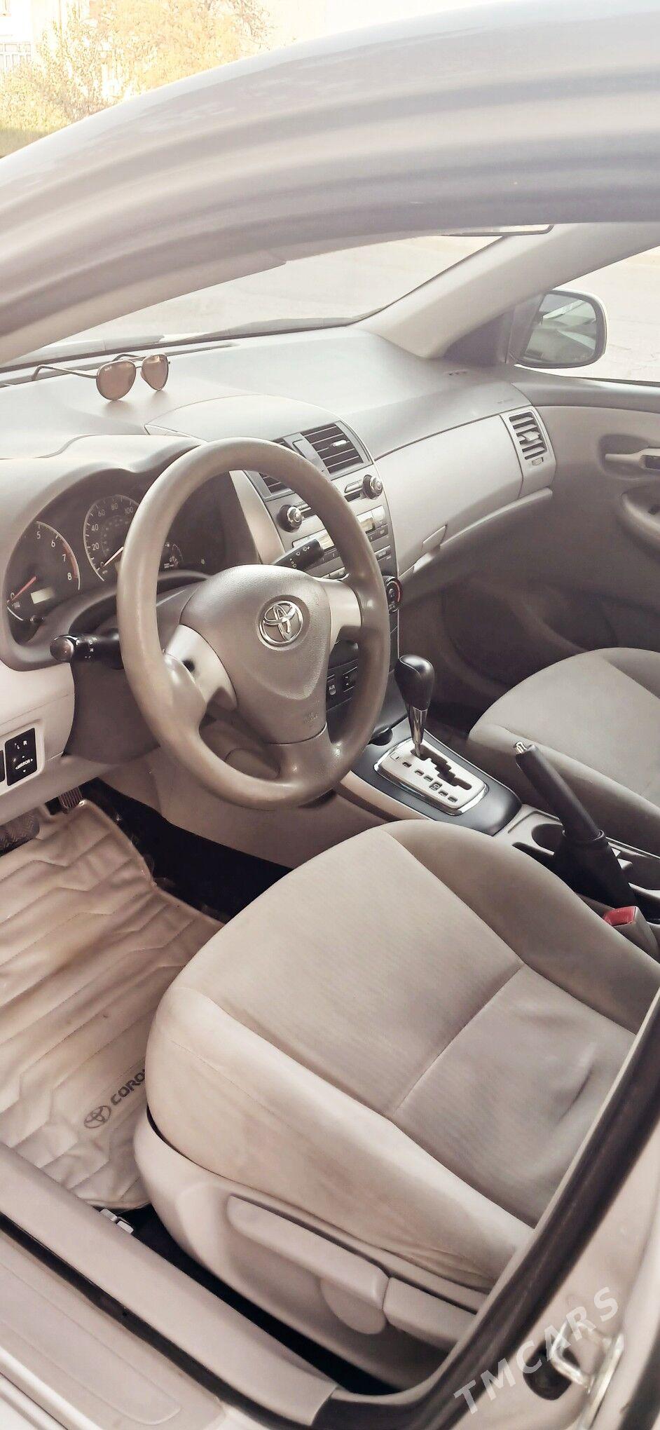 Toyota Corolla 2009 - 150 000 TMT - 11 мкр - img 2
