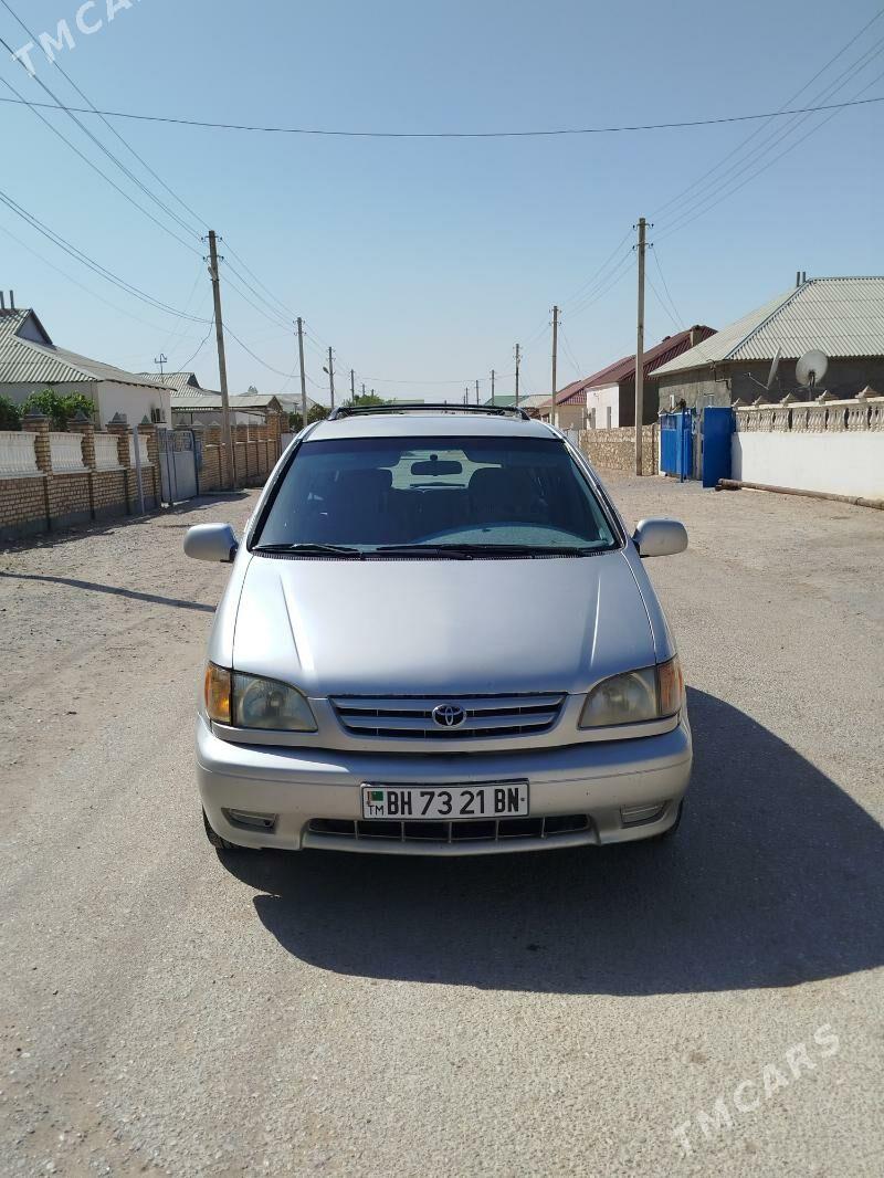 Toyota Sienna 2002 - 170 000 TMT - Balkanabat - img 1