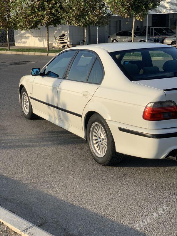 BMW E39 2003 - 142 000 TMT - Ашхабад - img 9