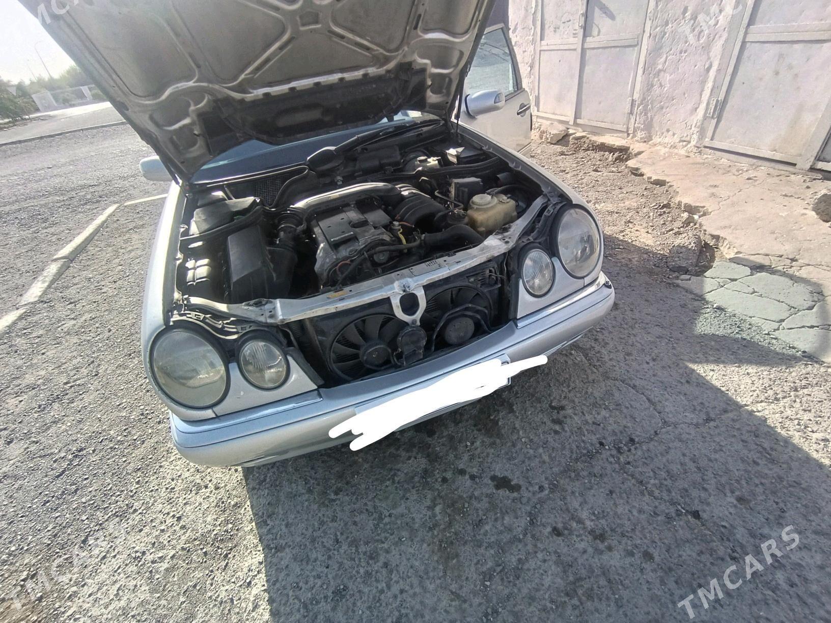 Mercedes-Benz C320 1997 - 85 000 TMT - Туркменбаши - img 2
