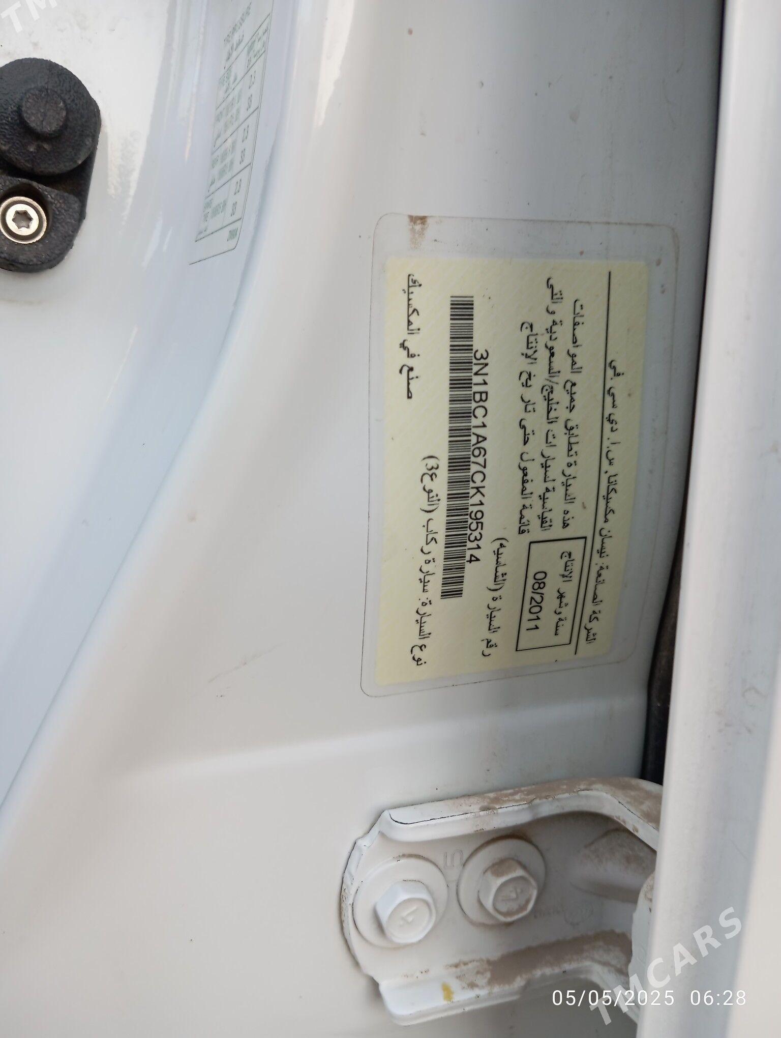 Nissan Tiida 2011 - 135 000 TMT - Теджен - img 2