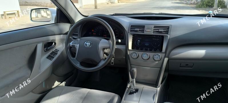 Toyota Camry 2010 - 210 000 TMT - Aşgabat - img 5