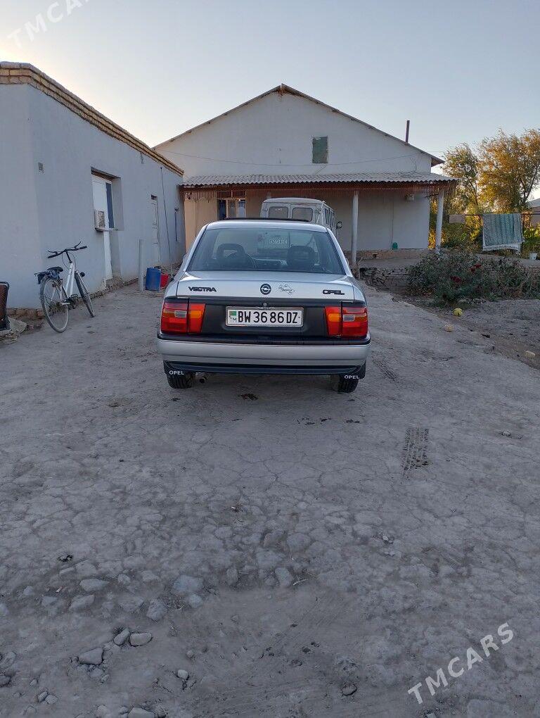 Opel Vectra 1990 - 45 000 TMT - Гороглы (Тагта) - img 2