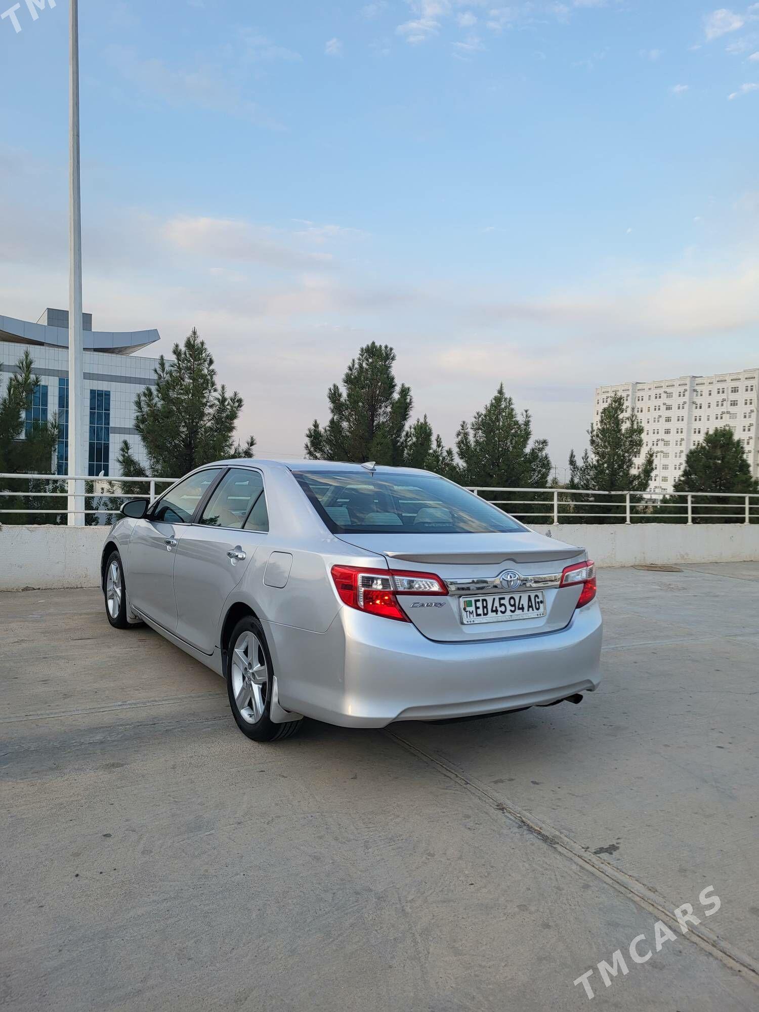 Toyota Camry 2012 - 190 000 TMT - Aşgabat - img 5
