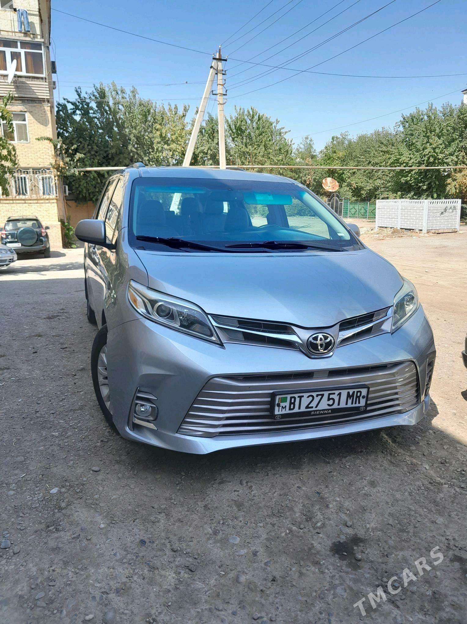 Toyota Sienna 2017 - 400 000 TMT - Mary - img 1