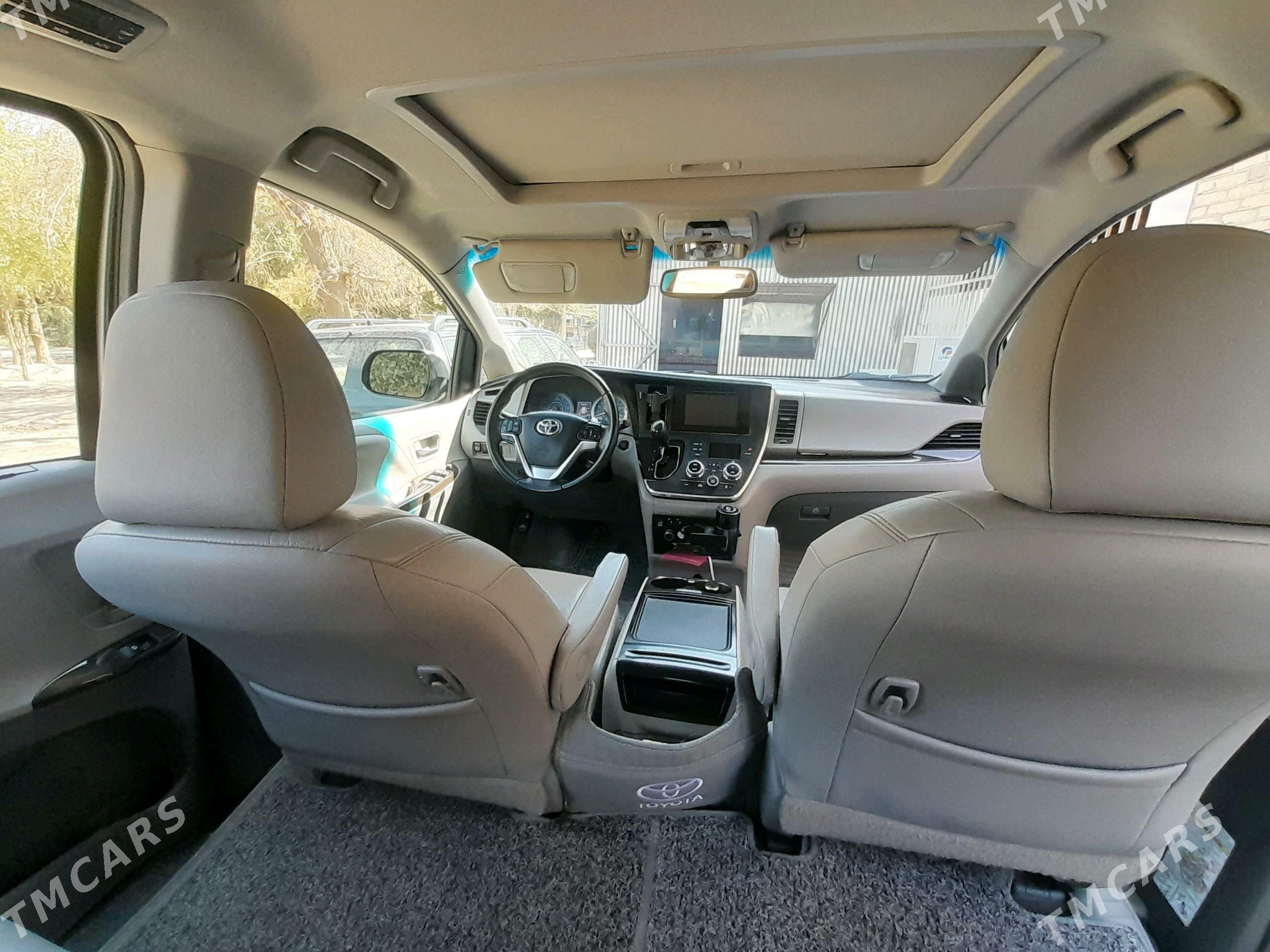 Toyota Sienna 2017 - 400 000 TMT - Mary - img 5