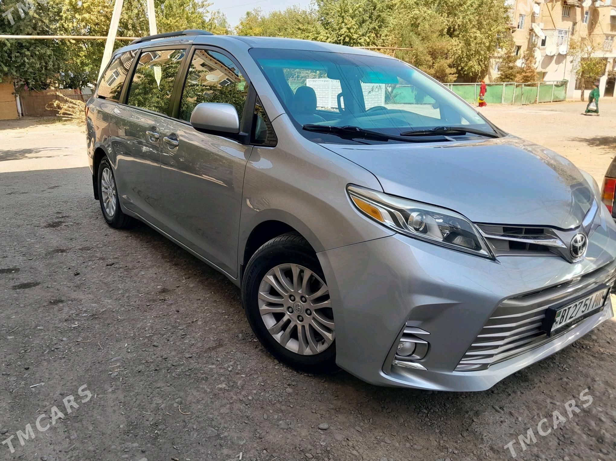 Toyota Sienna 2017 - 400 000 TMT - Mary - img 3