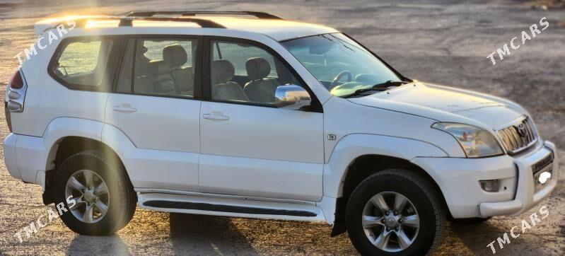 Toyota Land Cruiser Prado 2005 - 328 000 TMT - Büzmeýin - img 2