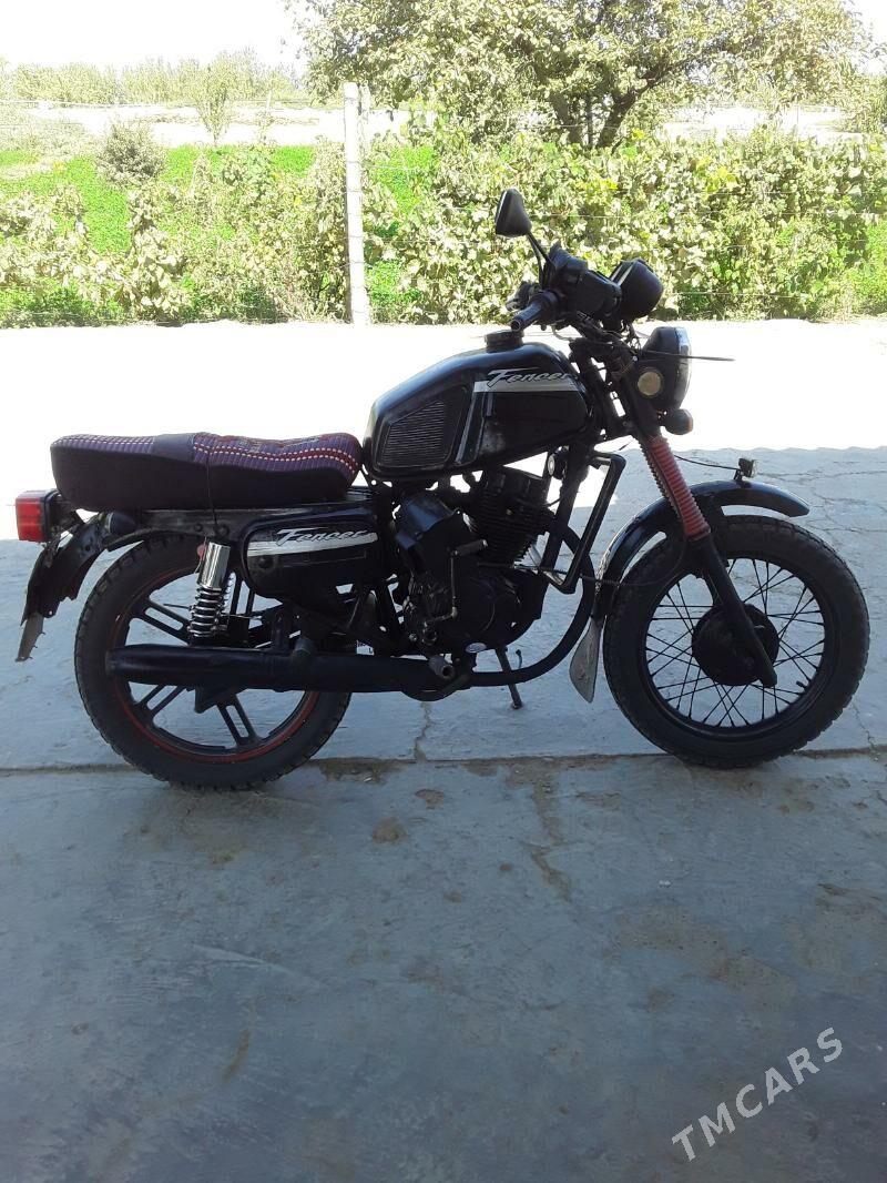 Fekon FK200-14G 2015 - 10 000 TMT - Ýolöten - img 3