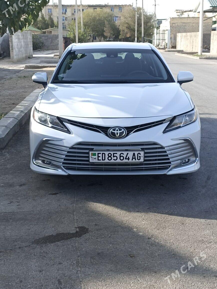 Toyota Camry 2021 - 290 000 TMT - Büzmeýin - img 4