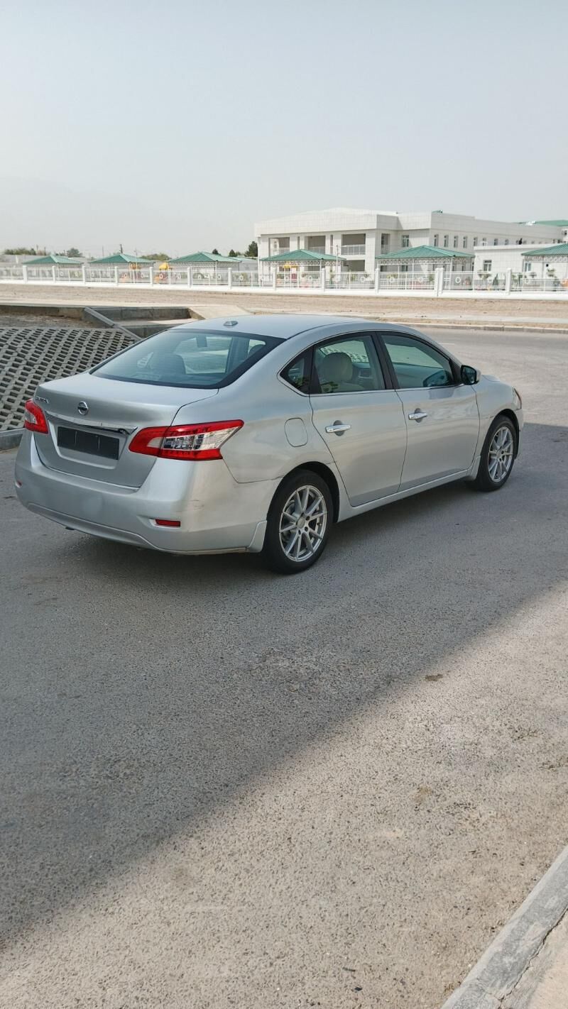 Nissan Sentra 2013 - 108 000 TMT - Бузмеин - img 4